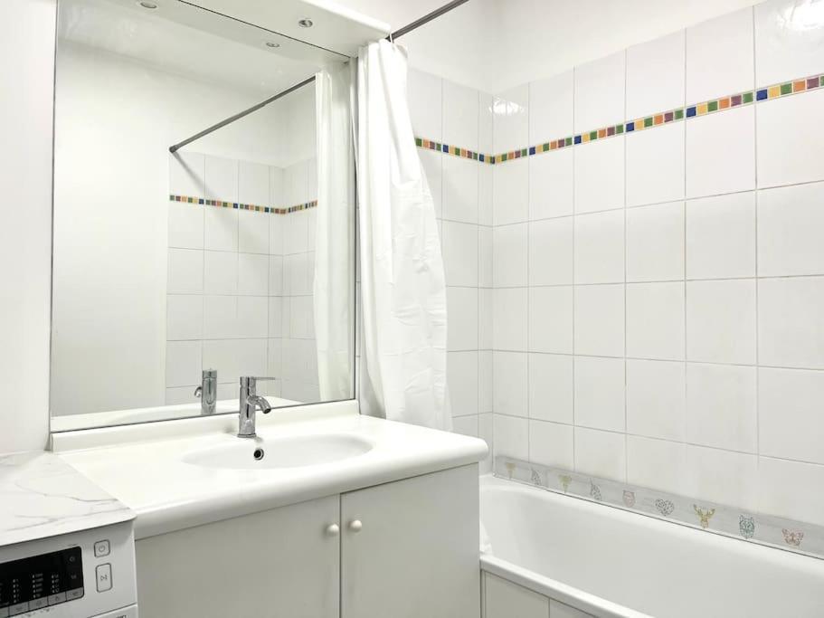Appartement • Paris/Disney • 1 Min Gare Bussy-Saint-Georges Eksteriør billede